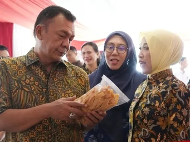 Dukung Keberlanjutan Pelaku Usaha, Kejati Jatim Gelar Bazar Murah Ramadan