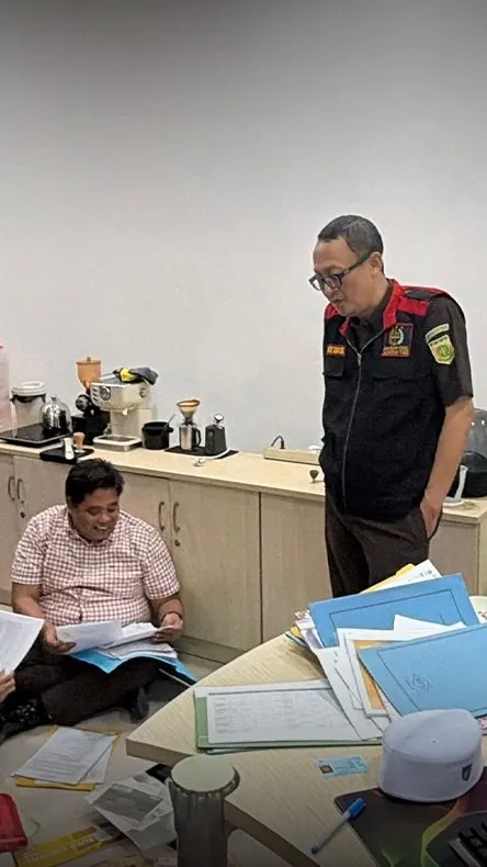 Penyidik Kejati Kaltim Geledah Kantor Dinas ESDM Terkait Penanganan Perkara Dugaan Korupsi Pertambangan CV AJI