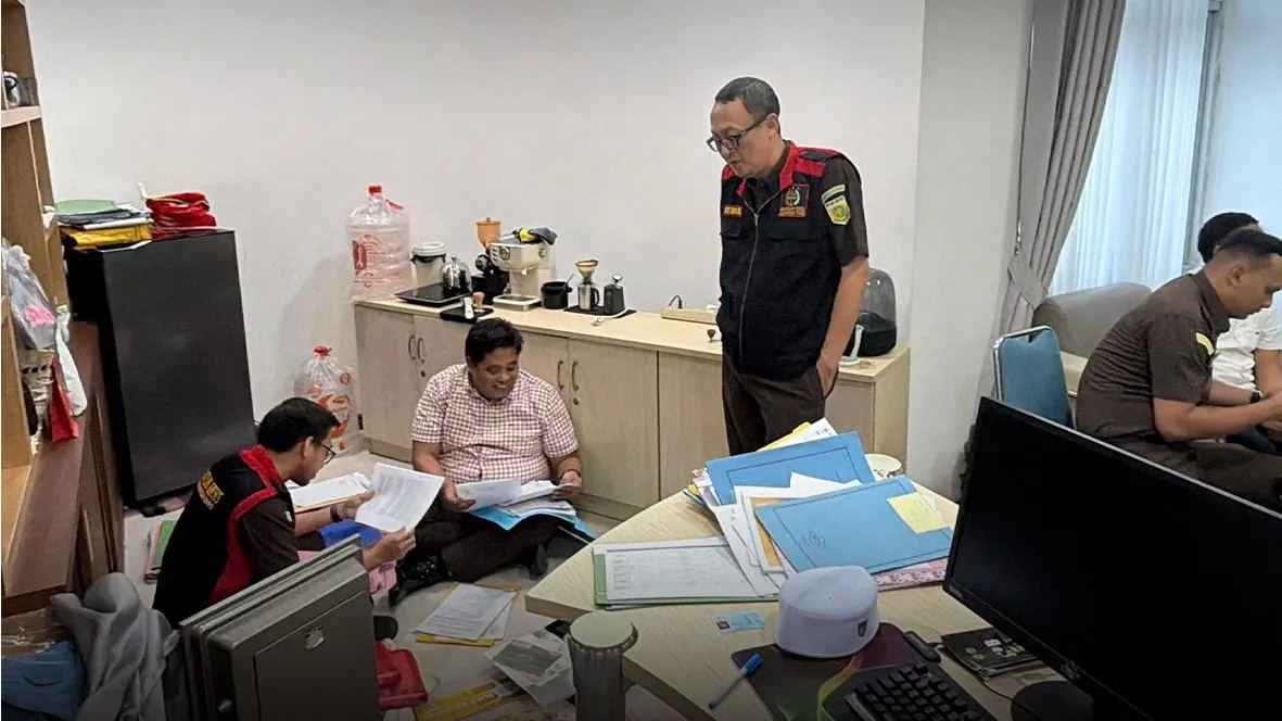 Kejati Kaltim Geledah Kantor Dinas ESDM Terkait Penanganan Perkara Dugaan Korupsi Pertambangan CV AJI