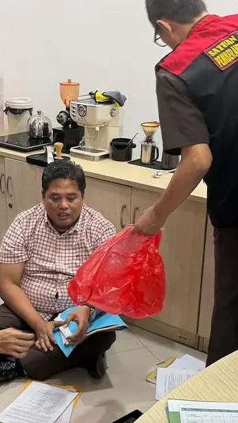 Kejati Kaltim Geledah Kantor Dinas ESDM Terkait Penanganan Perkara Dugaan Korupsi Pertambangan CV AJI