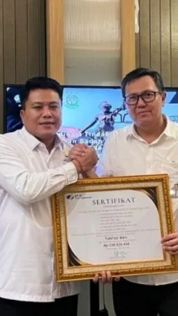 Penyelesaian Kewajiban Kepesertaan Tuntas 100%, JPN Kejari OKI Terima Penghargaan dari BPJS Ketenagakerjaan Cabang Palembang