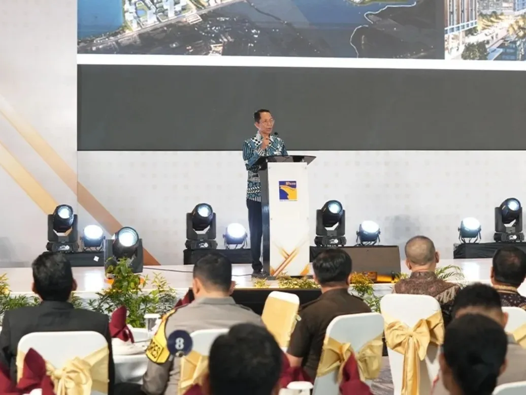 Bantu Pertumbuhan Ekonomi dan Investasi, Kejari Batam Terima Penghargaan dari BP Batam