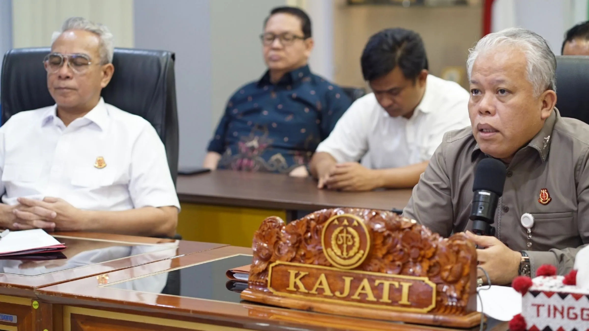 Cekcok Gara-Gara BOS, Kejati Sumut Damaikan 2 Guru Lewat Restorative Justice