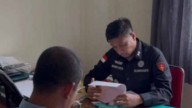 Penyidik PIdsus Kejati Kendari Geledah 2 Lokasi di Universitas Halu Oleo Terkait Perkara Program Pendidikan Profesi Guru