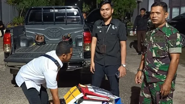 Penyidik PIdsus Kejati Kendari Geledah 2 Lokasi di Universitas Halu Oleo Terkait Perkara Program Pendidikan Profesi Guru
