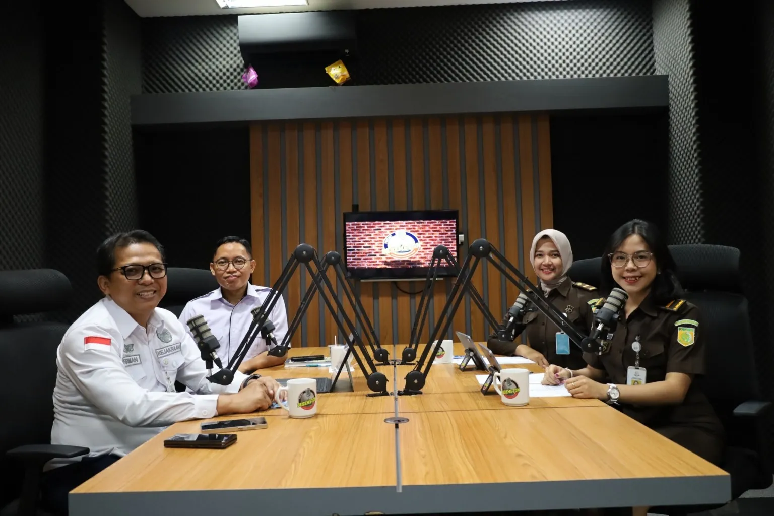Tayang Edisi Perdana, Kejati NTB Berinovasi Lewat Podcast