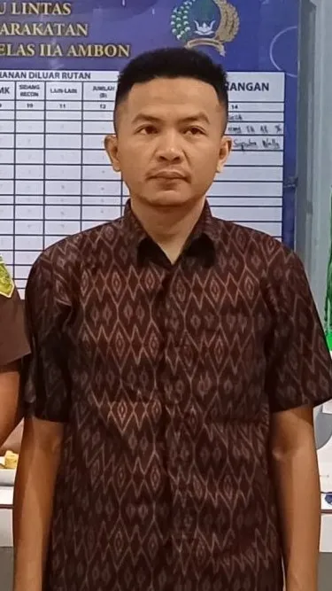 Tahap II Perkara Korupsi TUP Jaksa, Kejati Maluku Serahkan Mantan Bendahara Kejari Seram Bagian Timur ke JPU