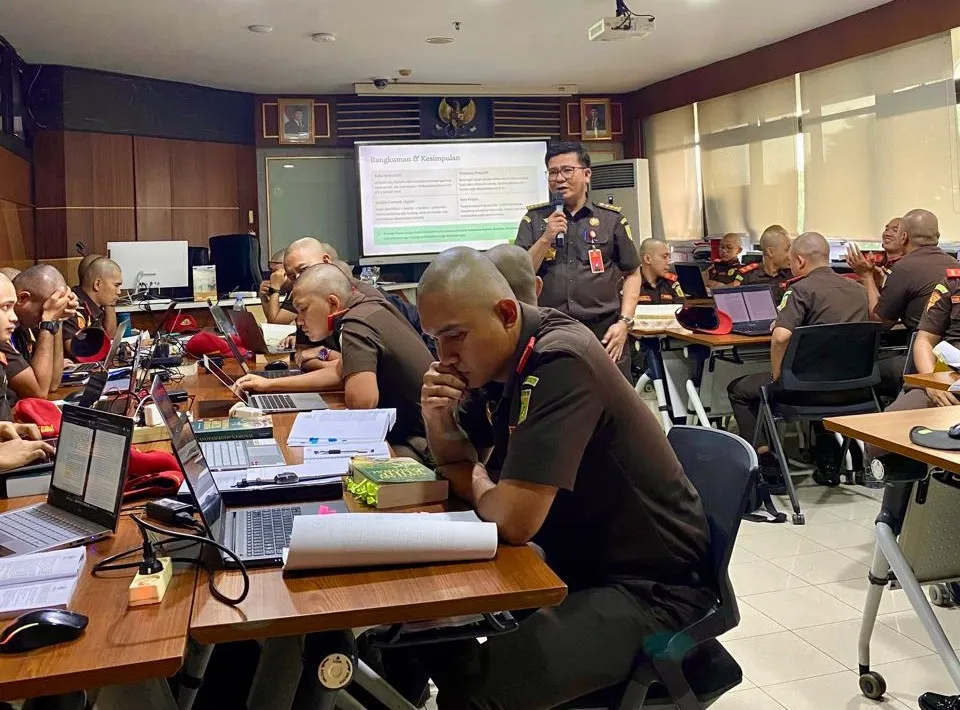 Kasubdit Prapenuntutan pada Direktorat B JAM PIDUM Bekali Calon Jaksa Kuasai Pembuktian Pidana ITE