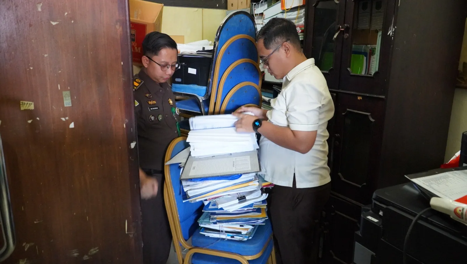 Penyidik Pidsus Kejari Musi Banyuasin Geledah 2 Lokasi Terkait Penyidikan Perkara Dugaan Pengalihan Aset Pemkab