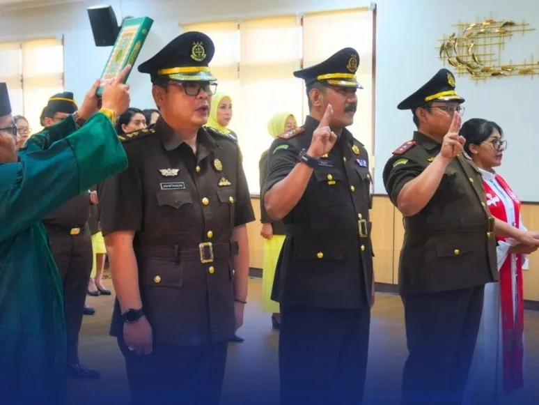 Kajati Bali Lantik Asisten Pembinaan dan 2 Kajari: 