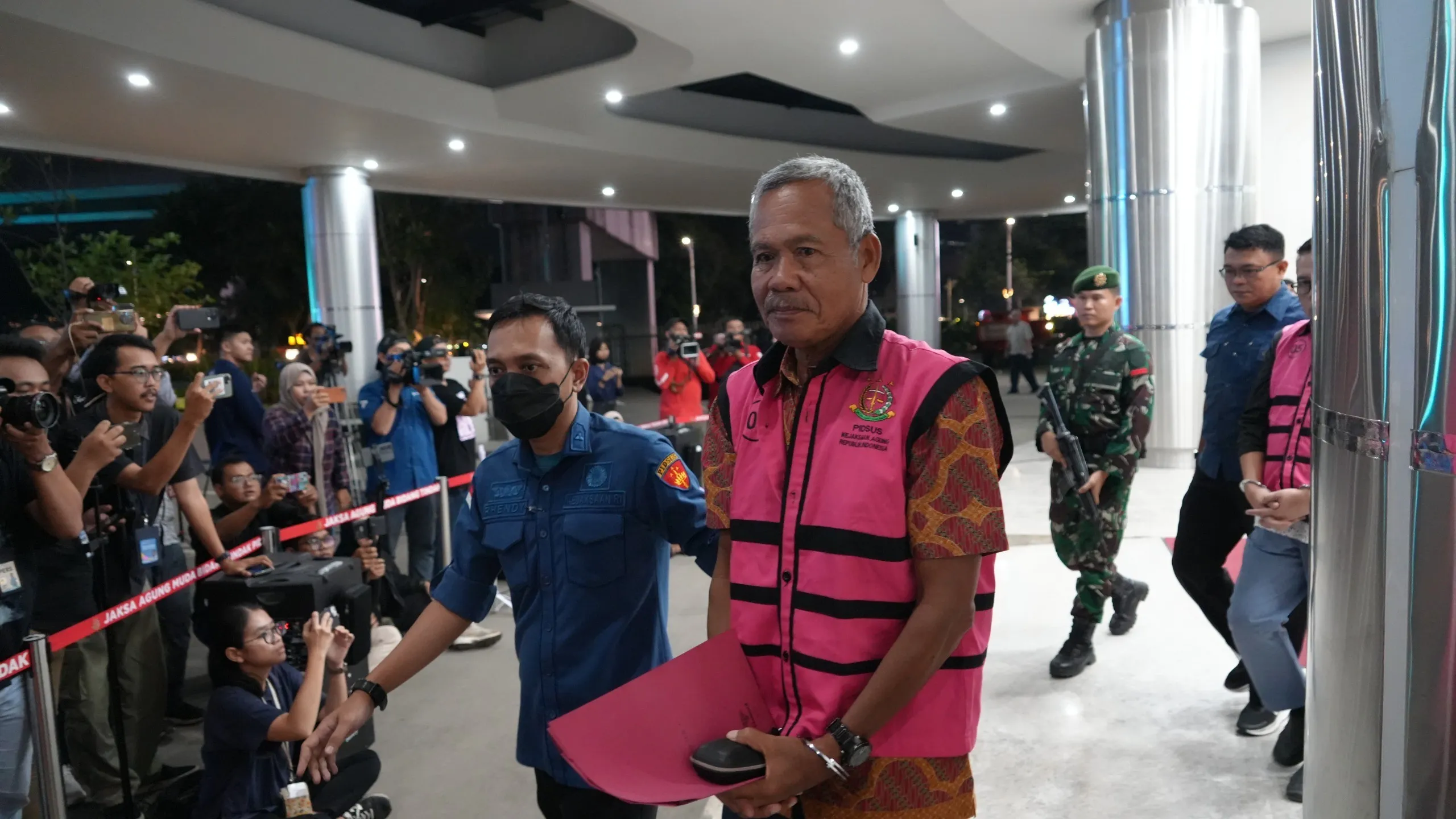 Kejagung Tetapkan 3 Tersangka Baru Perkara Korupsi Penyimpangan Kelola Pertambangan PT AKT di Kalteng