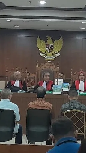 JPU Tuntut Vonis Penjara Antara 8-14 Tahun Terhadap 3 Terdakwa Perkara Korupsi Pertamina Jilid II