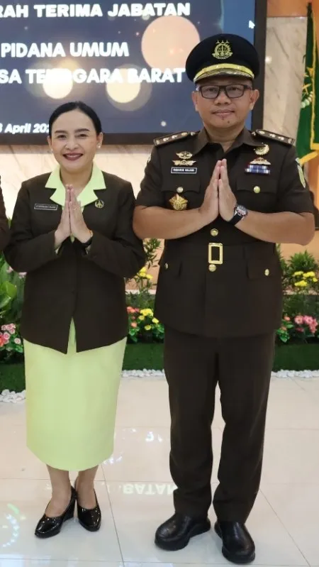 Kajati NTB Wahyudi, S.H., M.H.,  melantik  Dr. Rabani Meryanto Halawa, S.H., M.H sebagai Aspidum