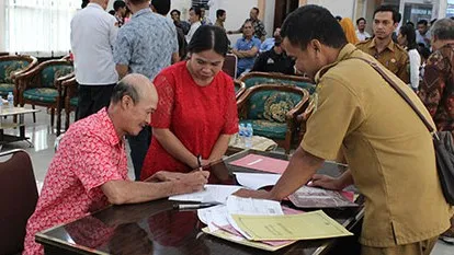 Kejari Sambas Lakukan Pendampingan Hukum Penerbitan Kartu Identitas Anak dan Akta Perkawinan