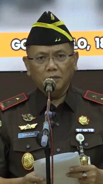 Kajati Gorontalo Lantik Aspidus dan 2 Koordinator di Lingkungan Kejati: 
