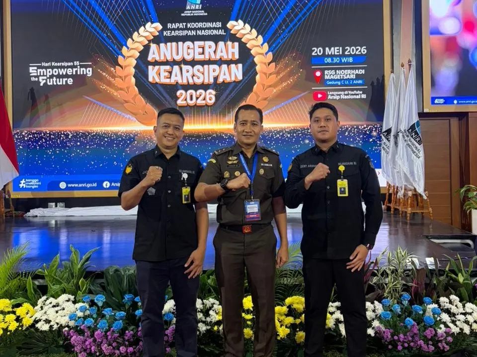 Raih Nilai Sangat Memuaskan, Kejaksaan RI Terima Penghargaan Tata Kelola Kearsipan Klaster I dari ANRI