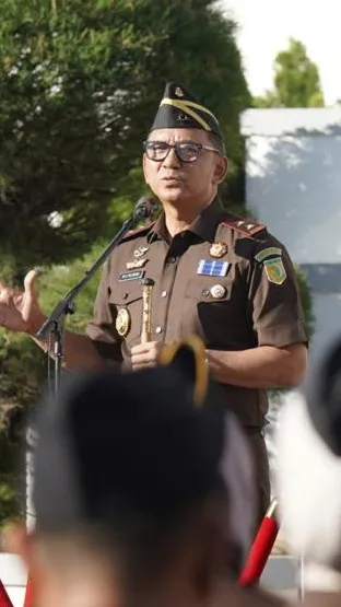 Pimpin Apel Perdana, Kajati Sulsel Dr Sila Pulungan Perkenalkan Filosofi Akuarium