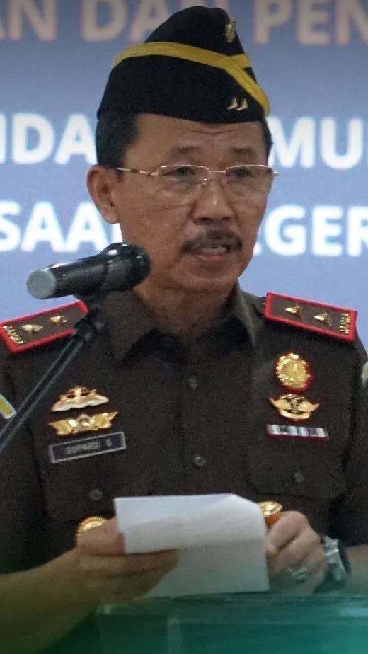 Kajati kaltim Lantik Aspidum dan Kajari Penajam Paser Utara