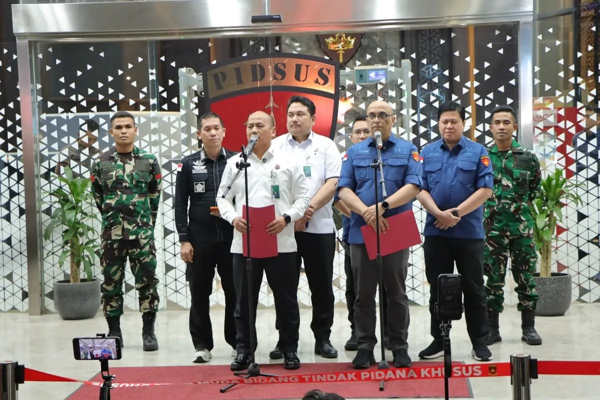 Tim Penyidik JAM PIDSUS Tetapkan GHS Pengendali Yayasan Mitra SPPG Sebagai Tersangka Tata Kelola MBG