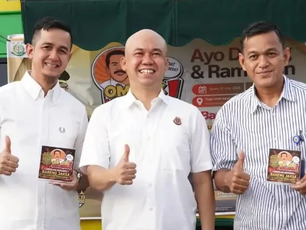 OM JAK Kejati Kepri Hadir di Tepi Laut Tanjungpinang Beri Penyuluhan Sembari Pemeriksaan Kesehatan Gratis