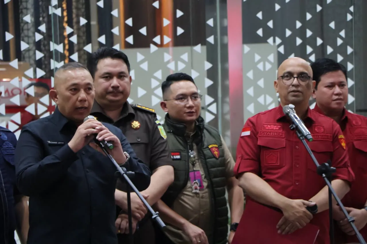 Kejagung Tetapkan 3 Mantan Pimpinan BGN Sebagai Tersangka Penyimpangan Tata Kelola MBG